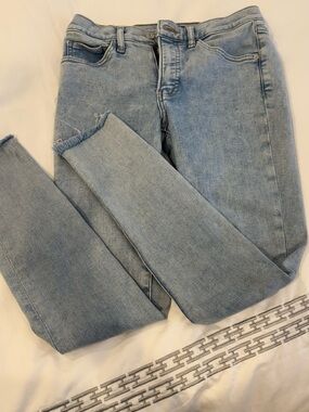 Express Light Wash Skinny Jeans for Women